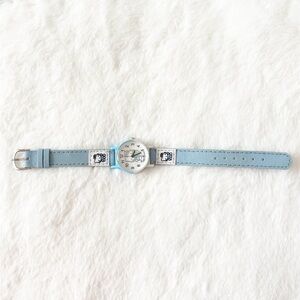 5/$25 🩷 Y2K Vintage Hello Kitty Blue Watch
